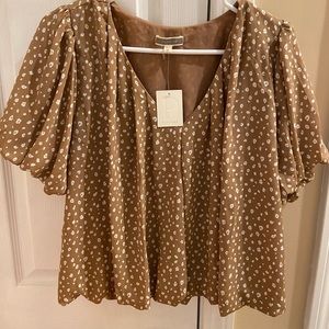 Medium Blouse, new with tags